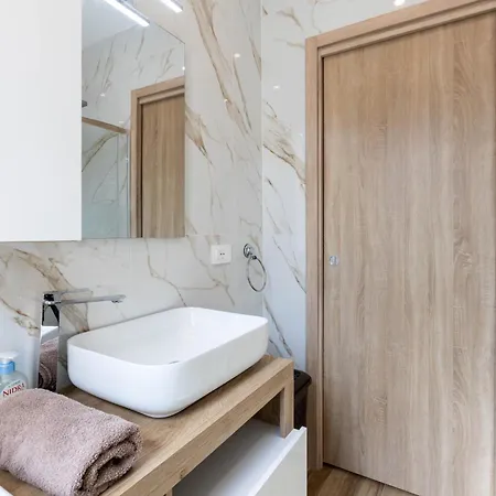 Apartment Residenza Alexander Luxury 2