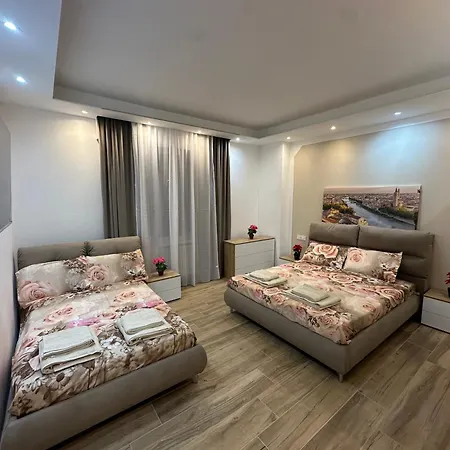 Residenza Alexander Luxury 2 Apartment Verona